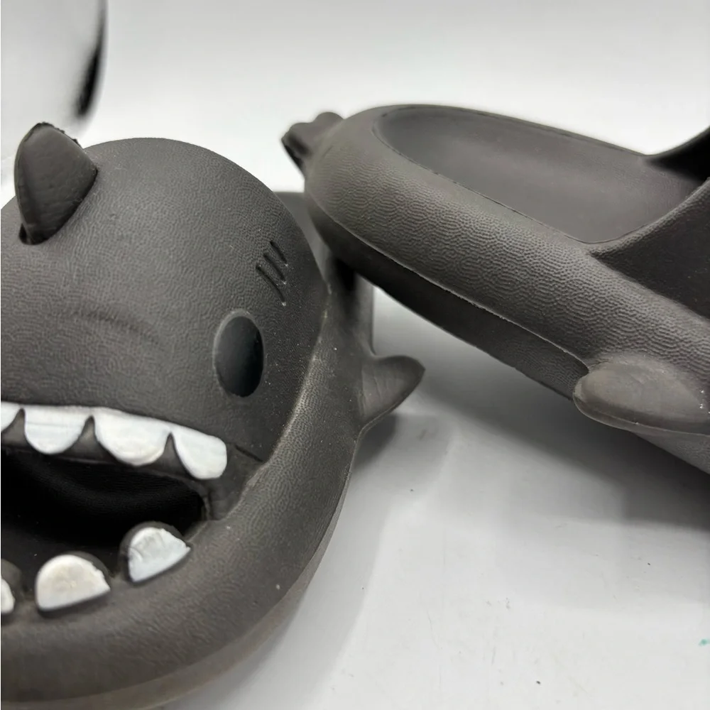 Kids Shark Slide Sandals Gray Size 150 (Approx. US Little Kid 8-9)
